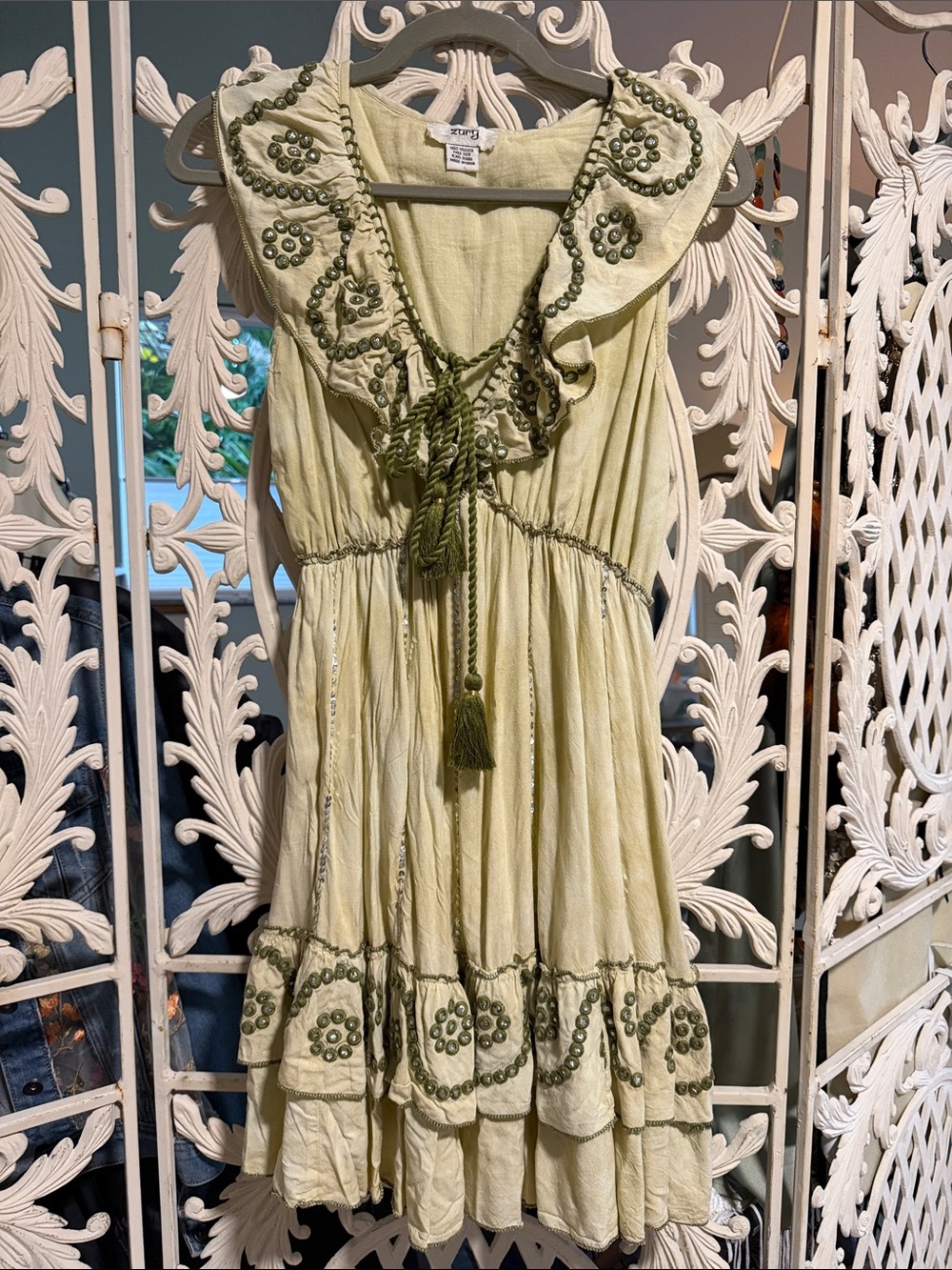 Zury| Embroidered Tassel Tie Boho Dress in Light Lime